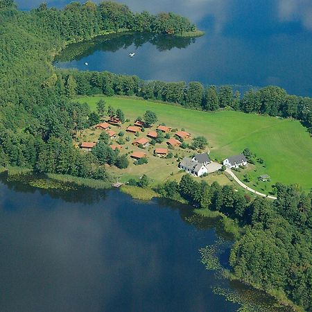 Ferienhaus-Park Brennickenswerder Lychen Kültér fotó