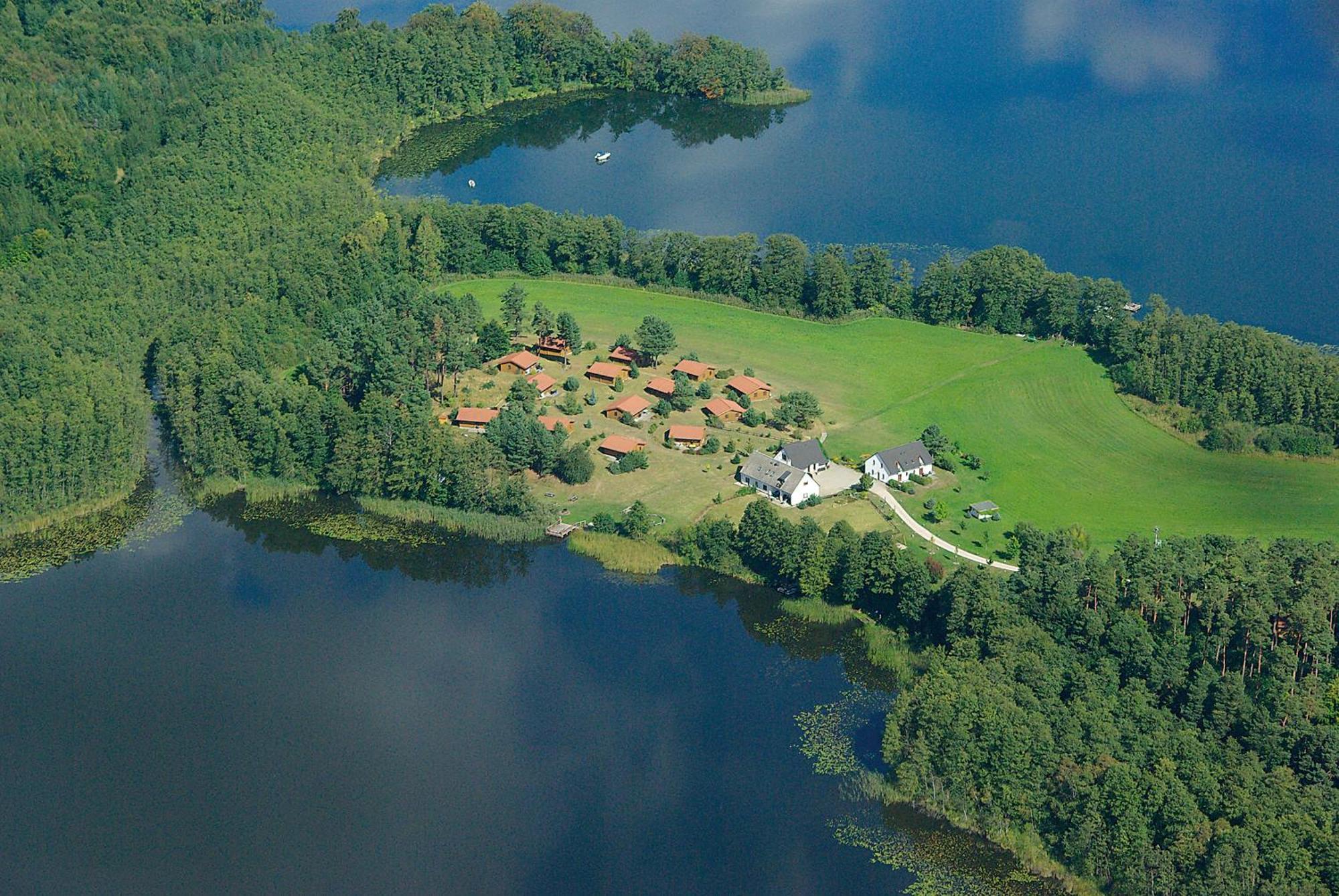 Ferienhaus-Park Brennickenswerder Lychen Kültér fotó